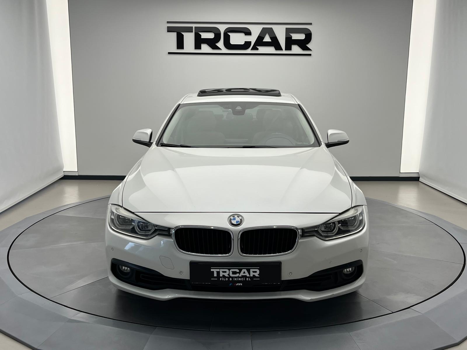 BMW 3 Serisi 318i Premium Line araç fotoğrafı 13