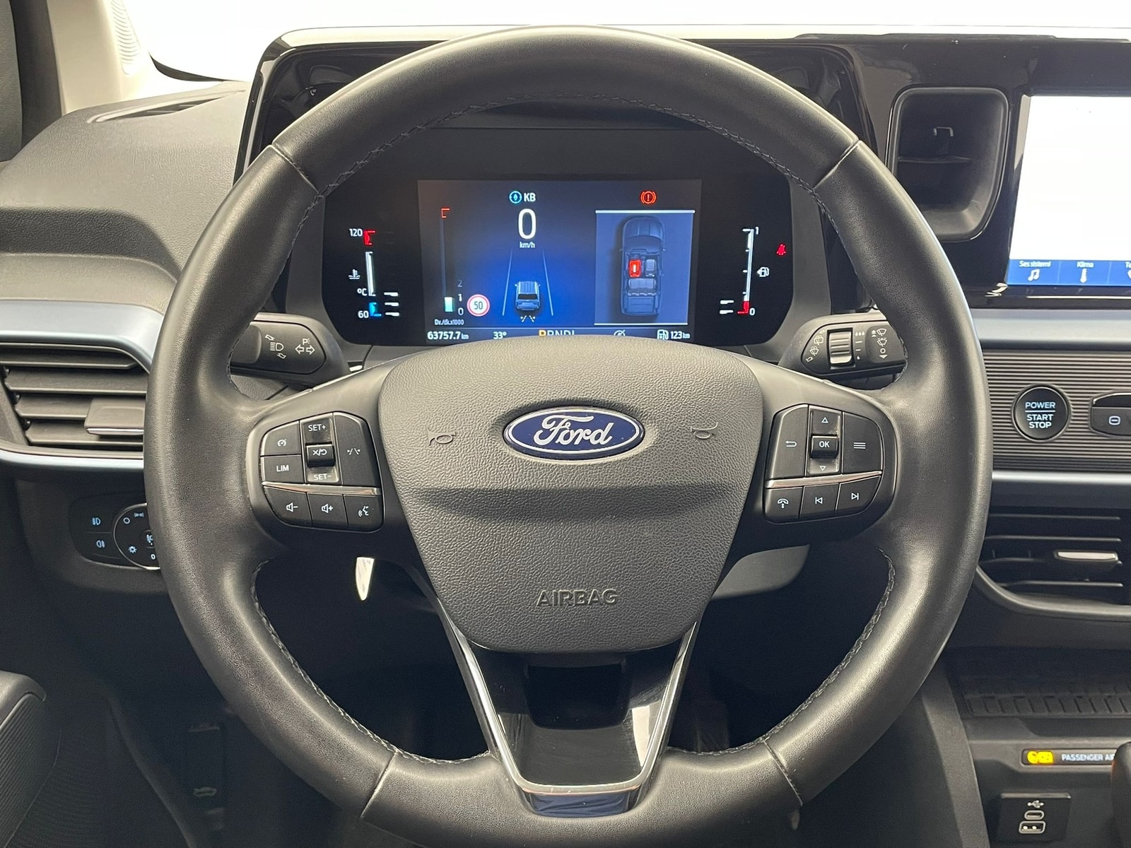 Ford Tourneo Courier 1.0 EcoBoost Active araç fotoğrafı 16