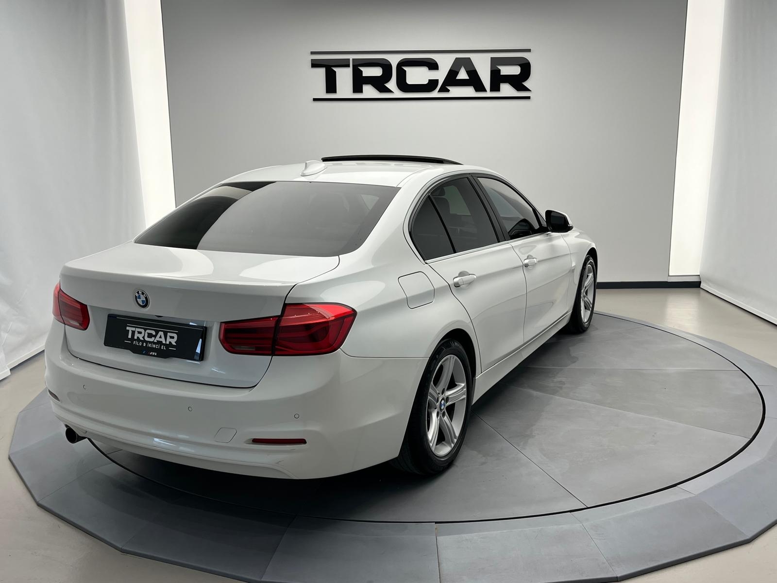 BMW 3 Serisi 318i Premium Line araç fotoğrafı 10