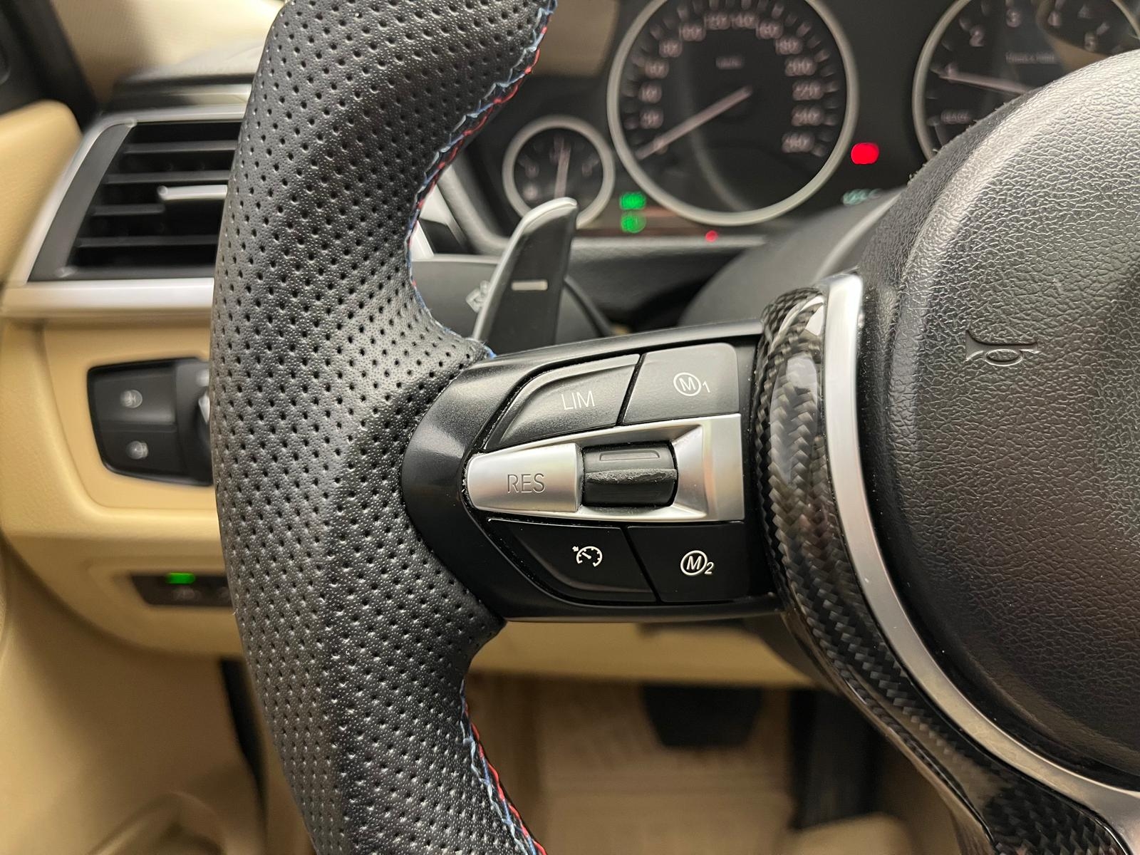 BMW 3 Serisi 318i Premium Line araç fotoğrafı 22