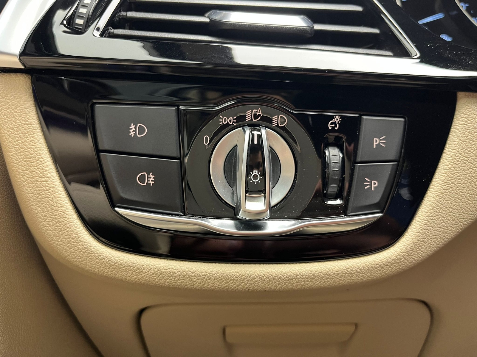 BMW 5 Serisi 520i Prestige araç fotoğrafı 16