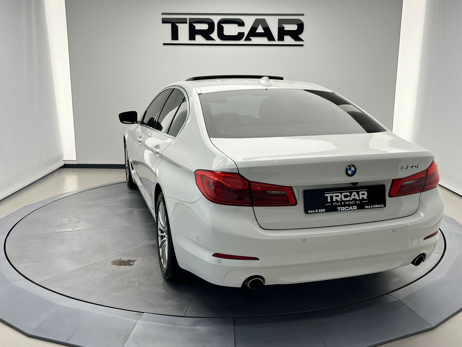 BMW 5 Serisi 520i Prestige araç fotoğrafı 4