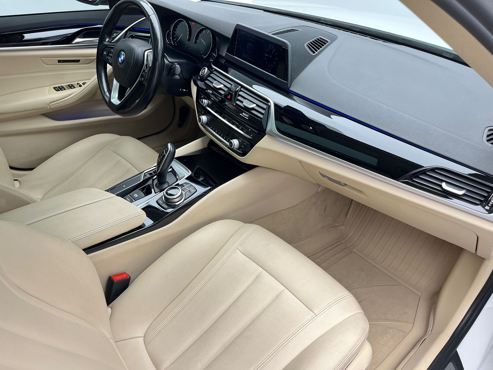 BMW 5 Serisi 520i Prestige araç fotoğrafı 19