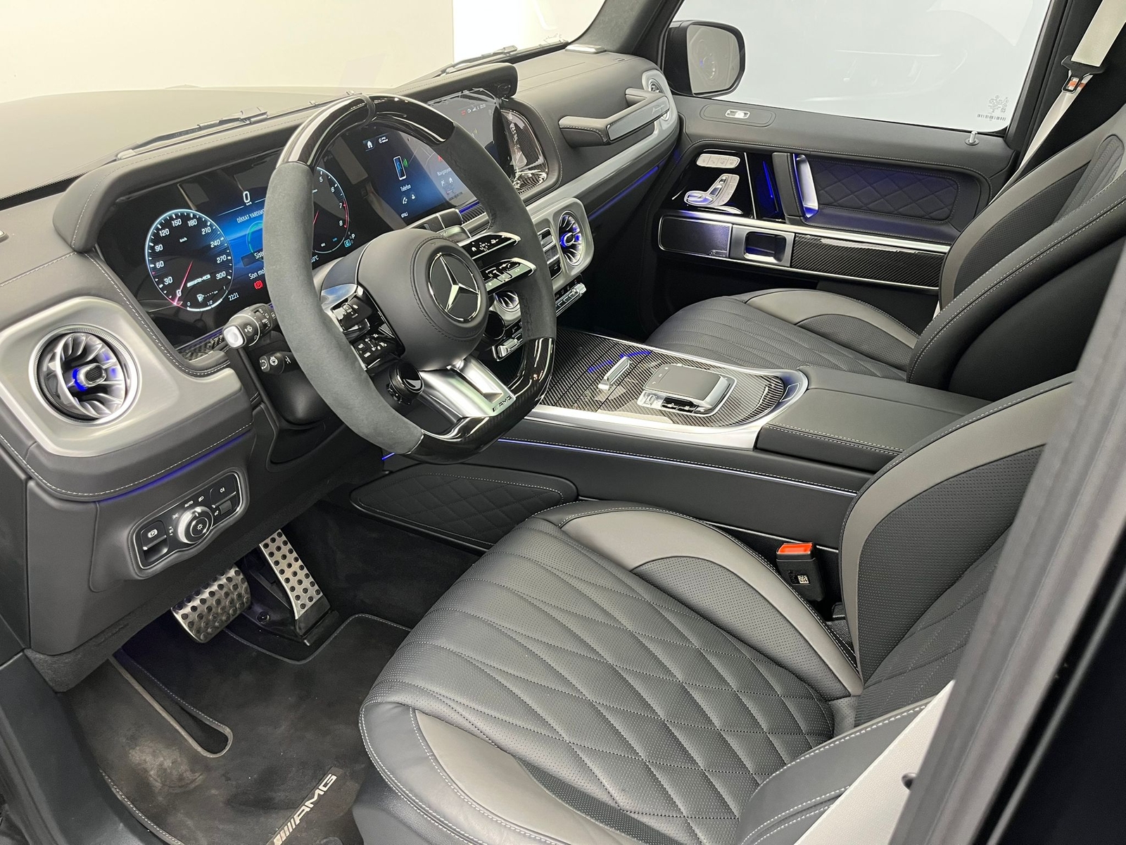 Mercedes-Benz G Serisi 63 AMG araç fotoğrafı 5