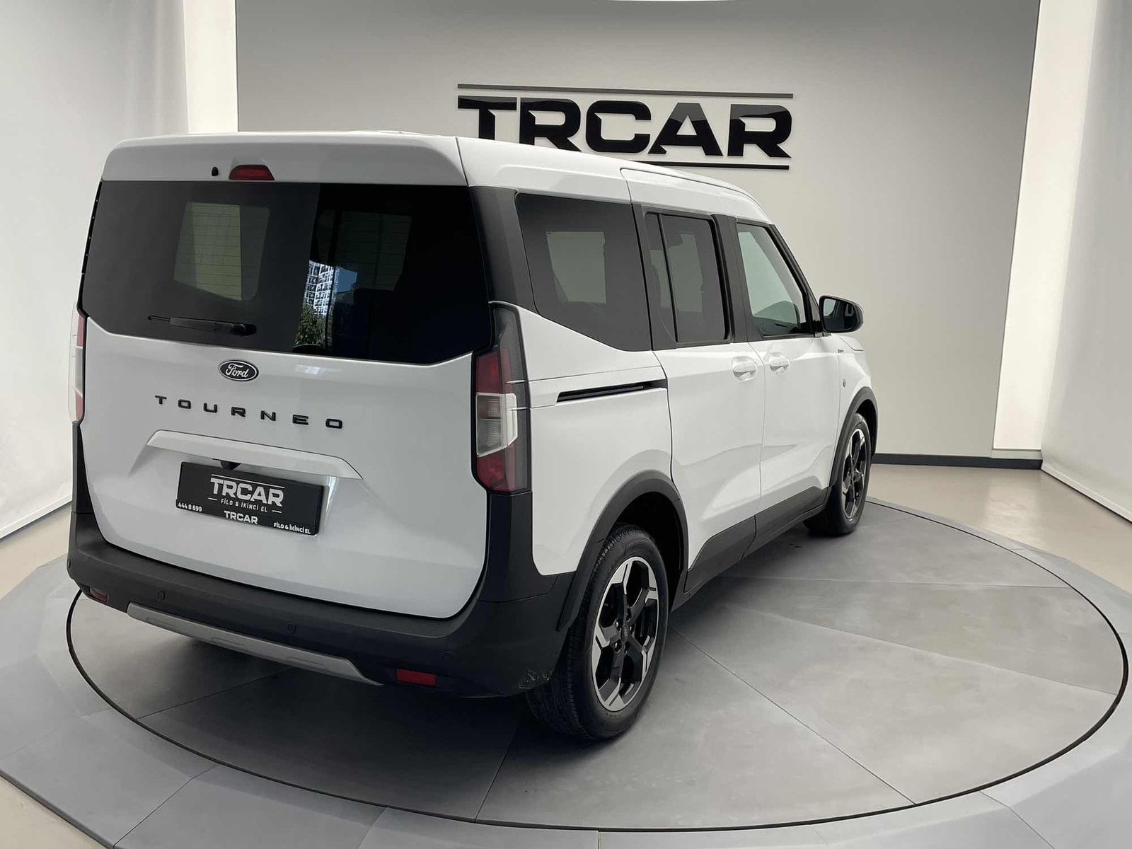 Ford Tourneo Courier 1.0 EcoBoost Active araç fotoğrafı 2