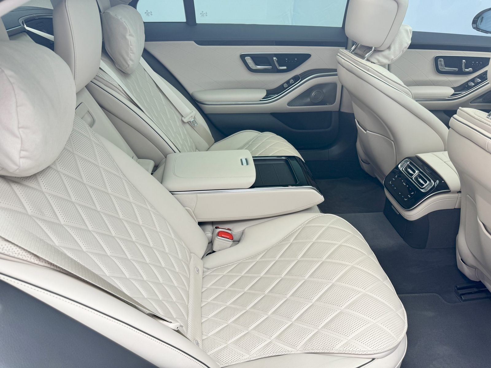 Mercedes-Benz S 400 d araç fotoğrafı 28