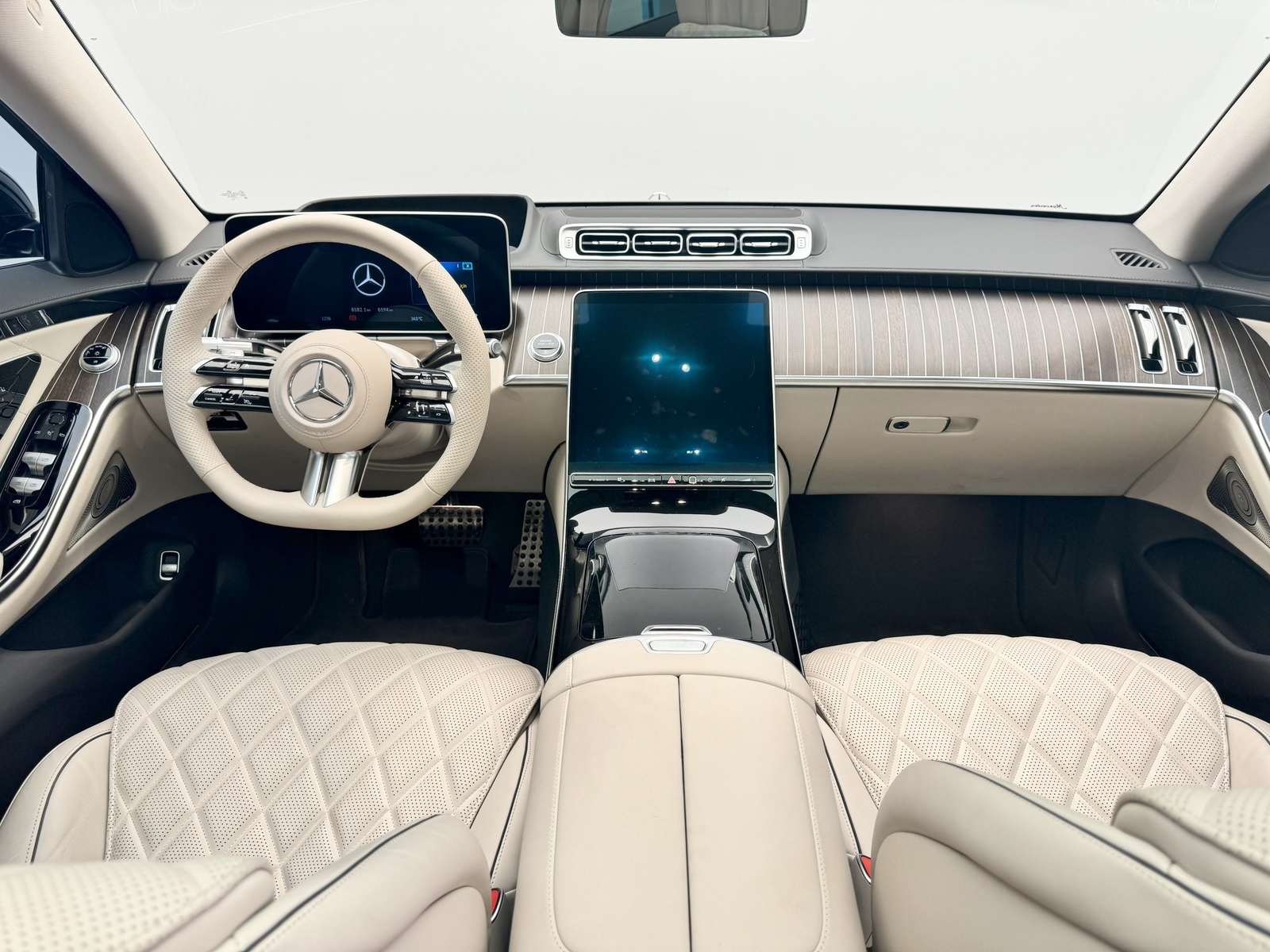 Mercedes-Benz S 400 d araç fotoğrafı 4
